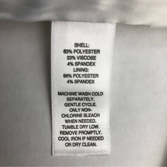 ⭐️NEW⭐️White House Black Market (WHBM) Sleeveless Color Block Sheath Dress - Picture 9 of 9